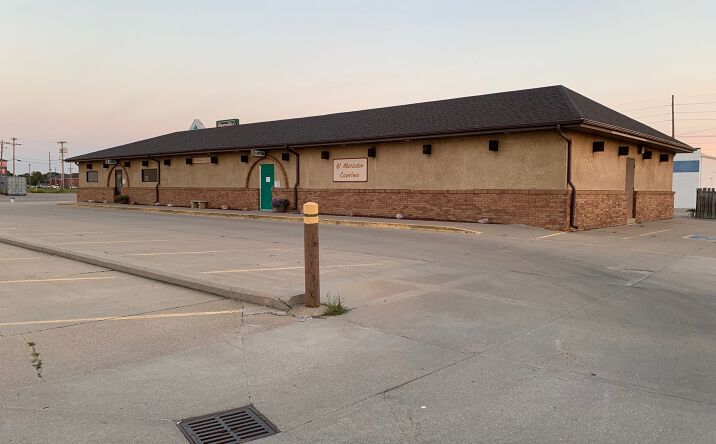 Pictures of Retail, Business for Sale property located at 2453 33rd Avenue, Columbus, NE 68601 for sales - image #1