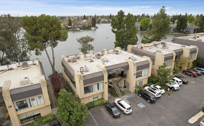 Pictures of Office property located at 1820 W Kettleman Ln Ste A & B, Lodi, CA 95242 for sales - image #1