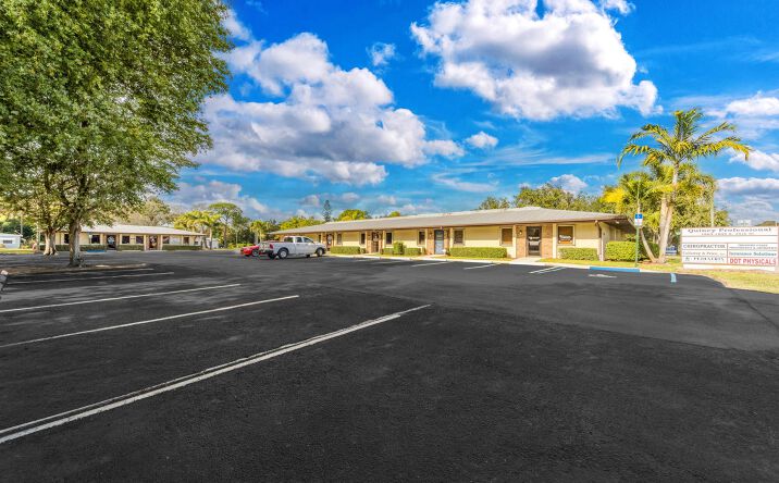 Pictures of Office, Retail property located at 1803 & 1805 S 25th Street, Fort Pierce, FL 34947 for sales - image #1