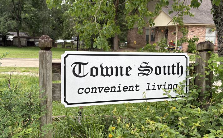 Pictures of Multifamily property located at Brittany Lane, Livingston, TX 77351 for sales - image #1