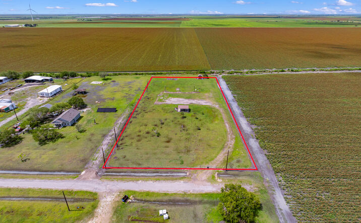 Pictures of Multifamily, Mixed Use, Land property located at 5460 COUNTY RD 1414, TAFT, TX 78390-4651 for sales - image #1