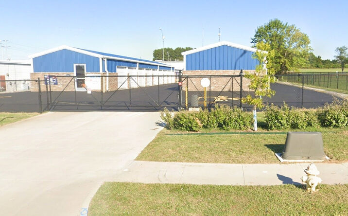 Pictures of Self Storage property located at 5807 Remington Circle, Fort Smith, AR 72903 for sales - image #1
