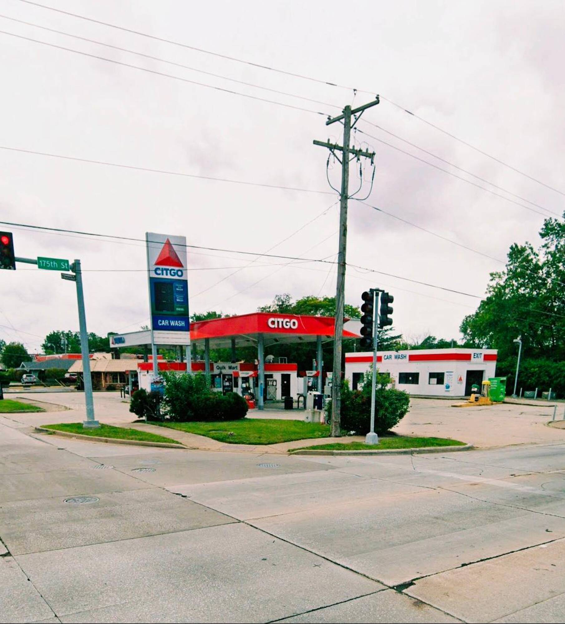 17500 Kedzie Ave, Hazel Crest, IL 60429
