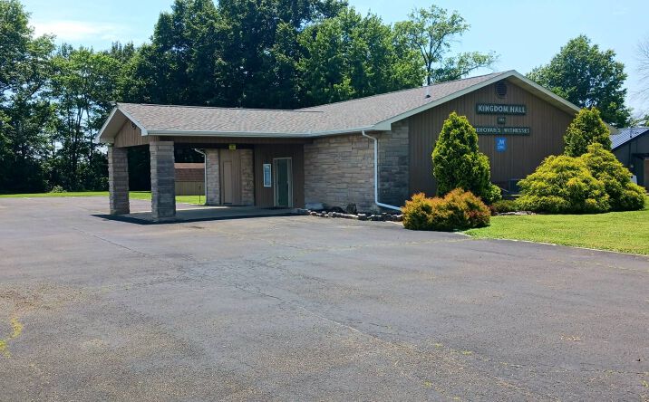 Pictures of Office property located at 12475 E. 1050th Ave., Robinson, IL 62454 for sales - image #1