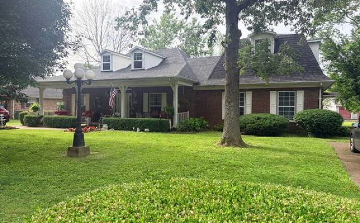 Pictures of Mixed Use property located at 126 William & Mary Ct., Henderson, KY 42420 for sales - image #1