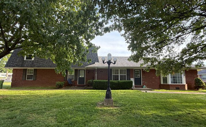 Pictures of Mixed Use property located at 138 William & Mary Ct., Henderson, KY 42420 for sales - image #1