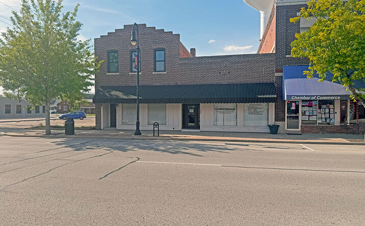 Pictures of Retail, Office property located at 223 West Main Street, Collinsville, IL 62234 for sales - image #1