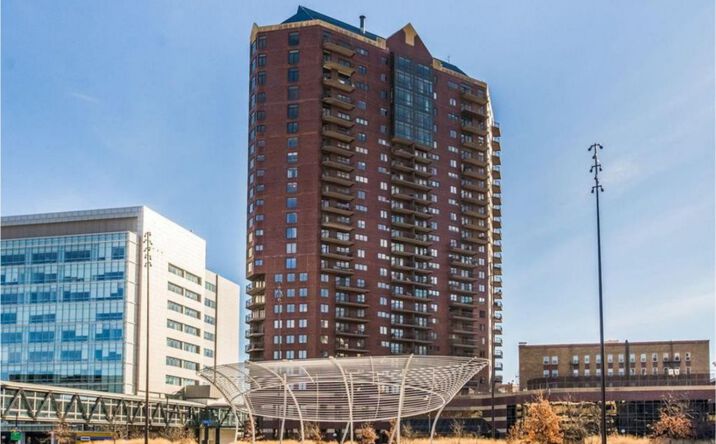 Pictures of Office property located at 300 Walnut Street, Unit 6, Des Moines, IA 50309 for sales - image #1