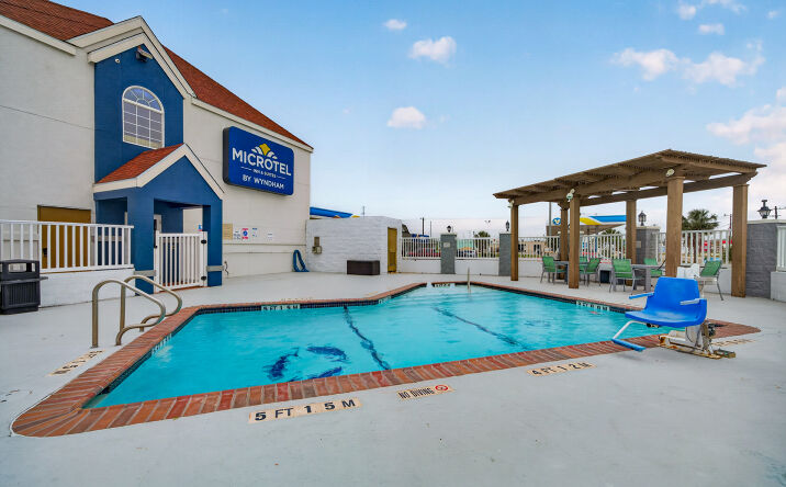 Pictures of Hospitality, Business for Sale property located at 355 E Goodnight Ave, Aransas Pass, TX 78336 for sales - image #1