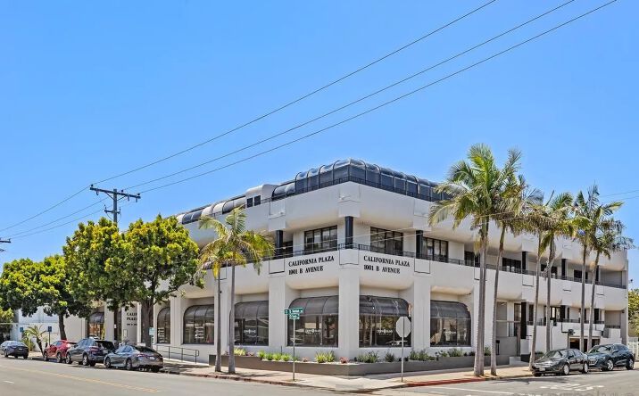 Pictures of Office, Retail, Industrial property located at 1001 B Avenue #307, Coronado, CA 92118 for sales - image #1