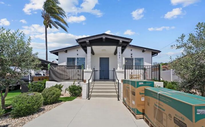 Pictures of Multifamily property located at 505 E 4th Street, National City, CA 91950 for sales - image #1