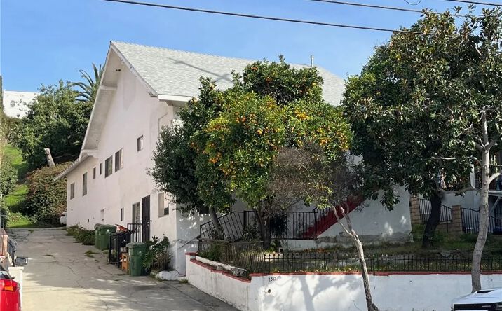 Pictures of Multifamily property located at 2312 Lincoln Park, Los Angeles, CA 90031 for sales - image #1