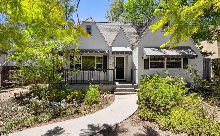 Pictures of Multifamily property located at 1419 Bresee Avenue, Pasadena, CA 91104 for sales - image #1