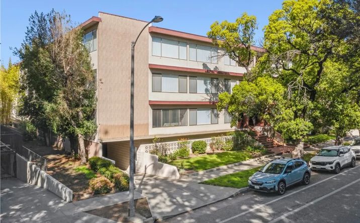 Pictures of Multifamily property located at 195 S Wilson Avenue, Pasadena, CA 91106 for sales - image #1