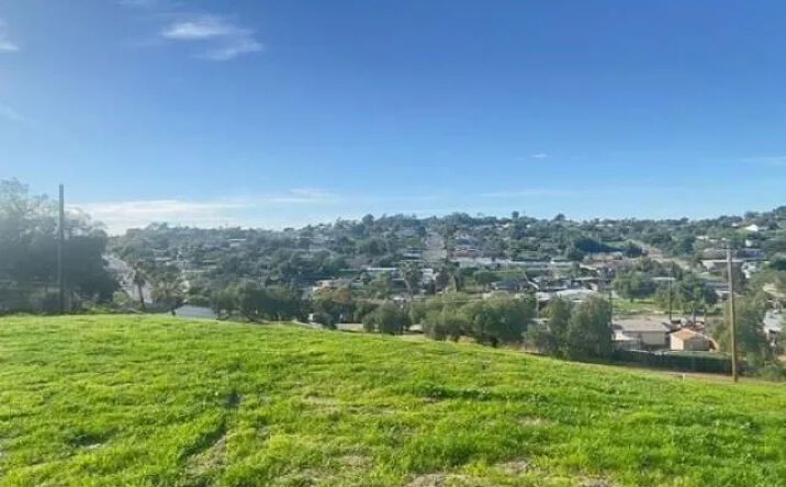 Pictures of Land property located at 6831 Broadway #5 Unit 5, San Diego, CA 92114 for sales - image #1