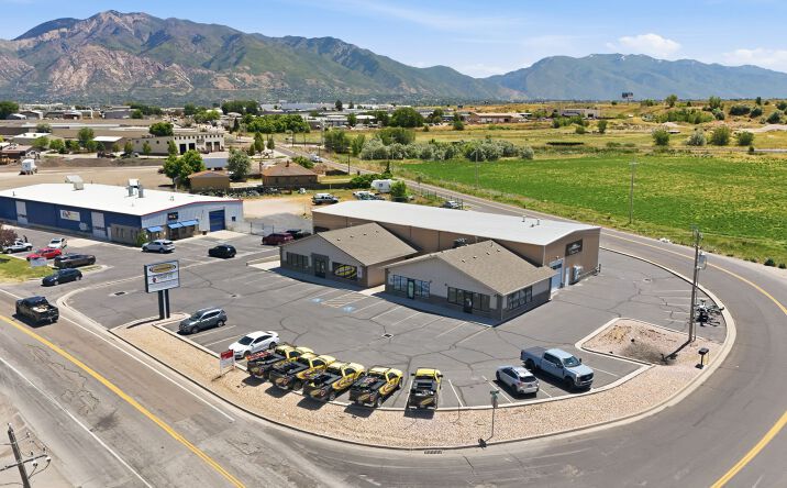 Pictures of Industrial property located at 3277 MIDLAND DR, OGDEN, UT 84401-3482 for sales - image #1