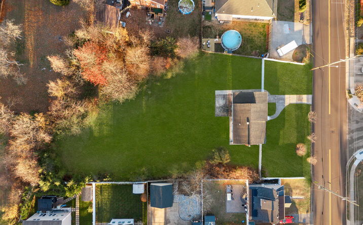 Pictures of Land property located at 14 Platt Avenue, West Babylon, NY 11704 for sales - image #1
