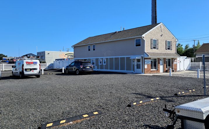 Pictures of Retail, Multifamily, Mixed Use property located at 3103 Veeder Avenue, Toms River, NJ 08753 for sales - image #1