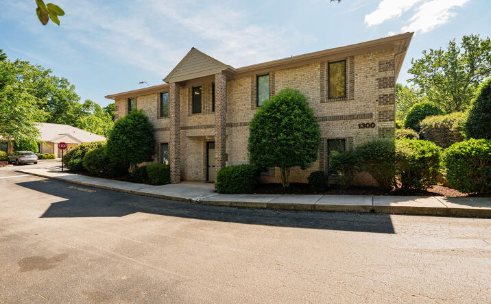 Pictures of Office property located at 1300 SE MAYNARD RD STE 103, CARY, NC 27511-3602 for sales - image #1