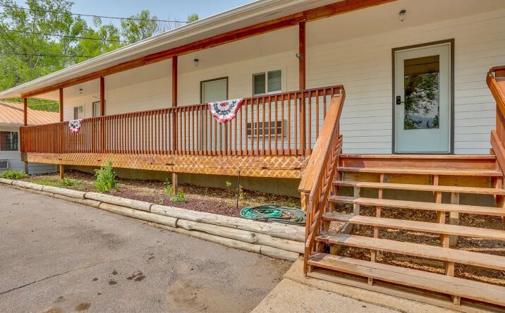 Pictures of Multifamily, Hospitality, Business for Sale property located at 925 North 3rd Street, Spearfish, SD 57783 for sales - image #1