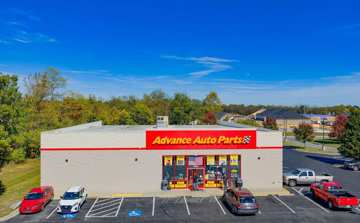 Pictures of Retail property located at 9523 Pulaski Hwy, Middle River, MD 21220 for sales - image #1