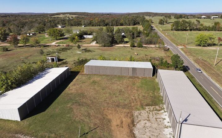 Pictures of Mixed Use, Special Purpose, Industrial property located at 96848 S 4507 Road, Vian, OK 74962 for sales - image #1
