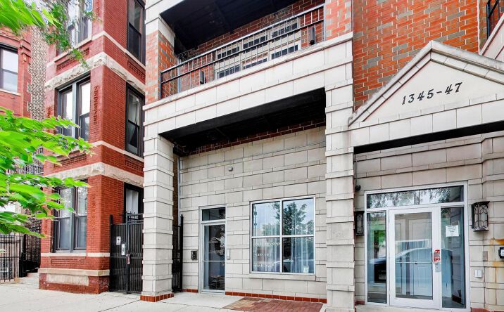 Pictures of Multifamily, Retail property located at 1345 N Ashland Avenue CN, Chicago, IL 60622 for sales - image #1