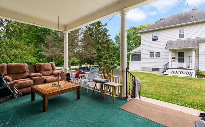 Pictures of Multifamily property located at 410-412 Jones Avenue, Fort Atkinson, WI 53538 for sales - image #1