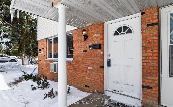 Pictures of Multifamily property located at 4706-4712 Jenewein Road, Madison, WI 53711 for sales - image #1