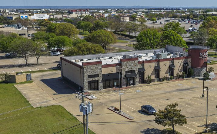 Pictures of Land property located at 1155 W Arbrook Boulevard, Arlington, TX 76015 for sales - image #1