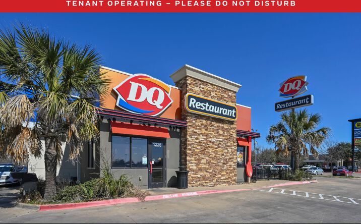 Pictures of Retail property located at 1226 US-287 BYP, Waxahachie, TX 75165 for sales - image #1