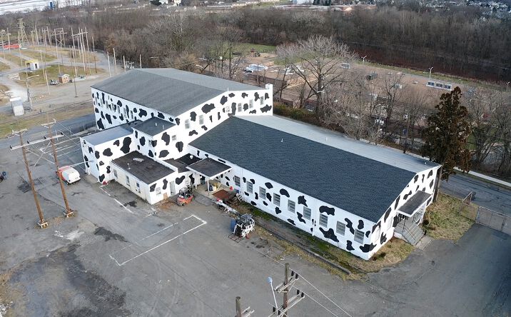 Pictures of Industrial property located at 340 FLEMING DR, PHILLIPSBURG, NJ 08865-3396 for sales - image #1