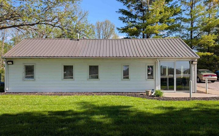 Pictures of Retail, Office property located at 1135 Walnut Street, Washington, IL 61571 for sales - image #1
