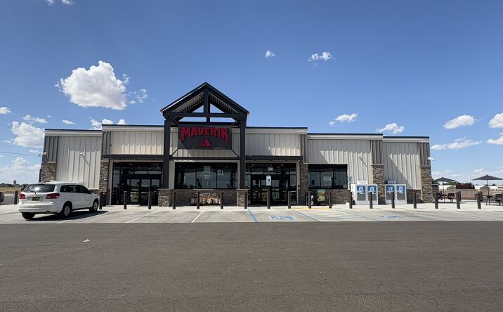 Pictures of Retail property located at 3500 W SEVENTH ST, CLOVIS, NM 88101 for sales - image #1