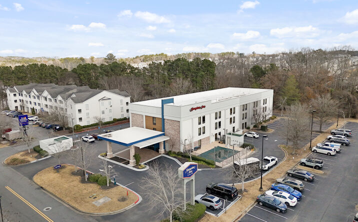 Pictures of Hospitality property located at 450 Parkway 575, Woodstock, GA 30188 for sales - image #1