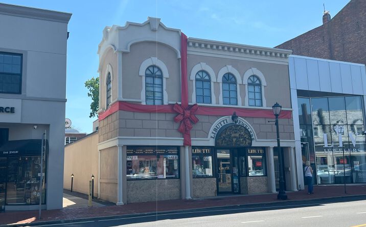 Pictures of Retail, Mixed Use property located at 334 New York Avenue, Huntington, NY 11743 for sales - image #1