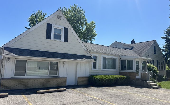 Pictures of Retail, Office property located at 36403 Vine St., Willoughby, OH 44094 for sales - image #1