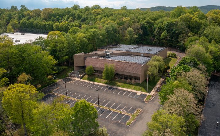 Pictures of Industrial property located at 500 Corporate Drive, Mahwah, NJ 07430 for sales - image #1