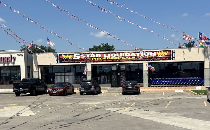 Pictures of Retail property located at 9900 Gulf Freeway, Houston, TX 77034 for sales - image #1