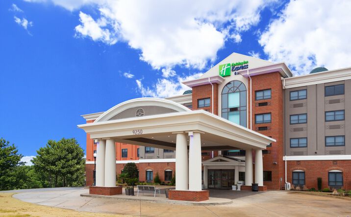 Pictures of Hospitality property located at 9250 BOYD COOPER PKWY, MONTGOMERY, AL 36117-7441 for sales - image #1
