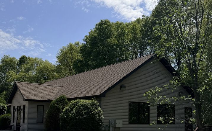 Pictures of Retail property located at 50744 25TH ST, MATTAWAN, MI 49071 for sales - image #1