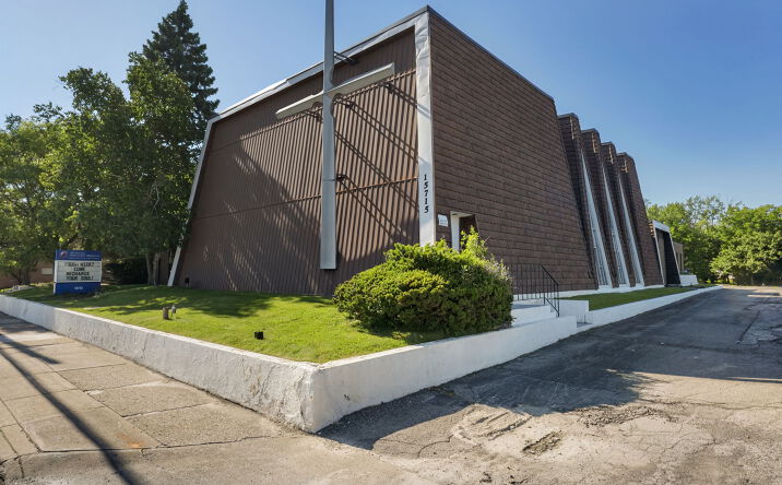Pictures of Retail, Mixed Use, Special Purpose property located at 15715 LIBBY RD, MAPLE HEIGHTS, OH 44137-1212 for sales - image #1