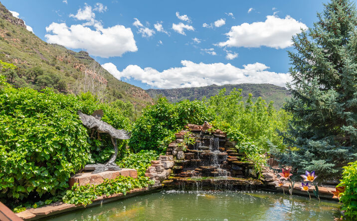 Pictures of Hospitality, Mixed Use, Business for Sale property located at 4548 North State Route 89A, Sedona, AZ 86336 for sales - image #1
