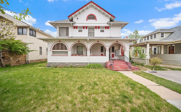 Pictures of Multifamily property located at 1224 N WEBER ST, COLORADO SPRINGS, CO 80903 for sales - image #1