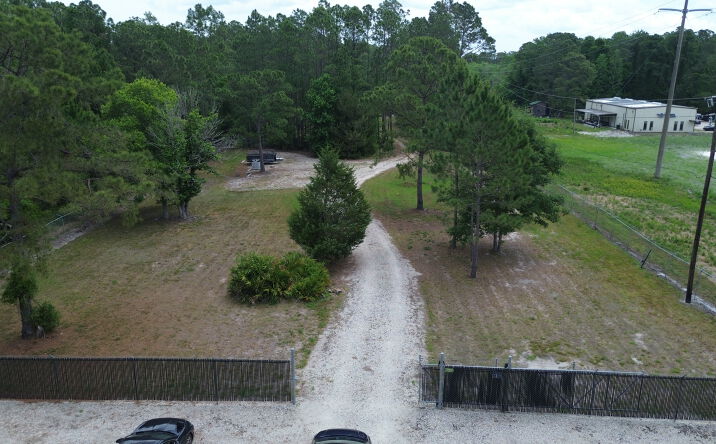 Pictures of Land property located at 850736 U.S. 17, Yulee, FL 32097 for sales - image #1