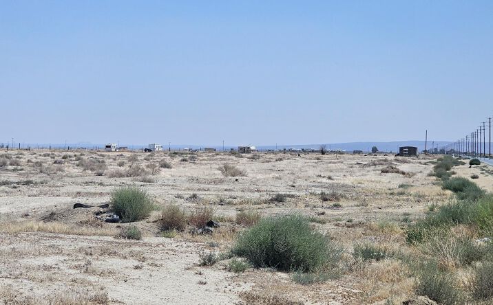 Pictures of Land property located at AVENUE E / 44TH ST E, LANCASTER, CA 93535 for sales - image #1