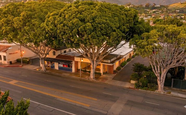 Pictures of Retail, Office, Mixed Use property located at 422 N. Milpas Street, Santa Barbara, CA 93103 for sales - image #1