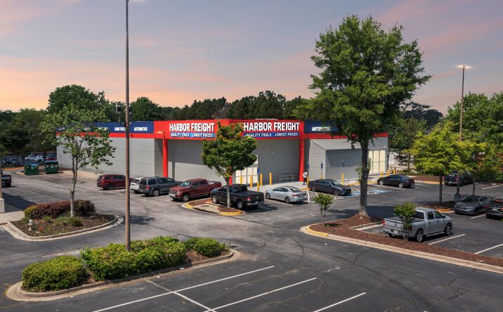 Pictures of Retail property located at 1929 Mt. Zion Road, Morrow, GA 30260 for sales - image #1