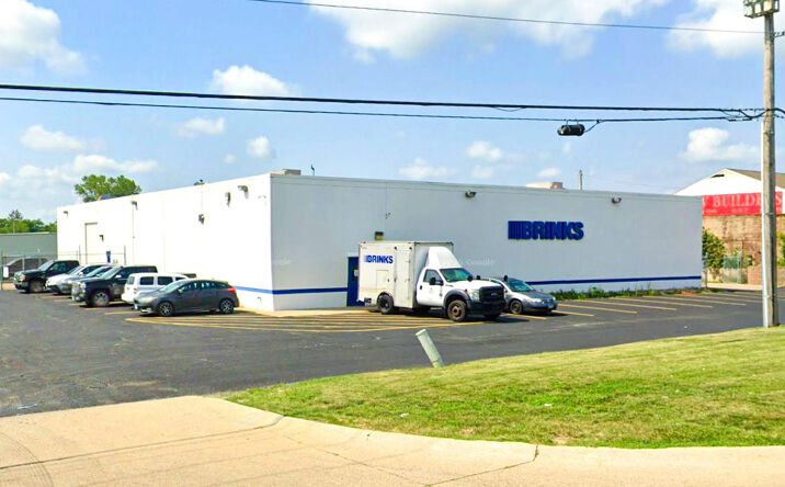 Pictures of Retail property located at 6200 West Plank Road, Bellevue, IL 61604 for sales - image #1