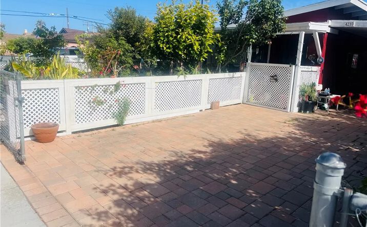 Pictures of Multifamily property located at 4210 W 162nd St., Lawndale, CA 90260 for sales - image #1